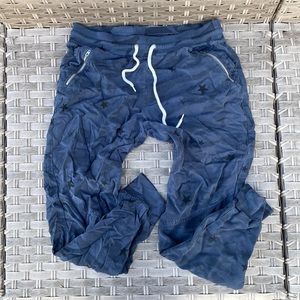 Monrow star blue joggers